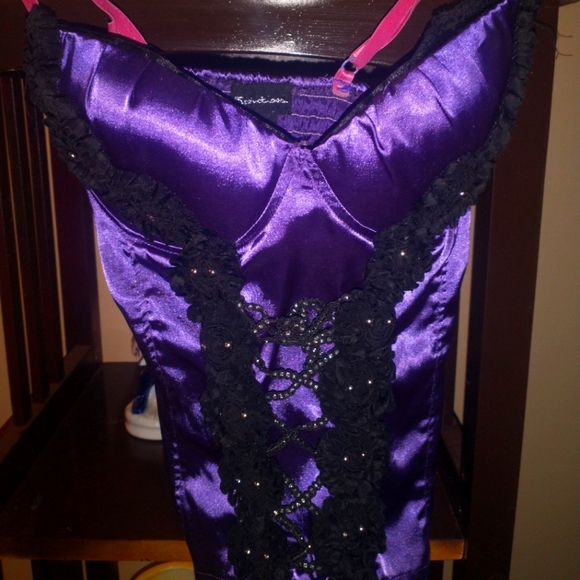 Stunning deep purple corset /bustier - Picture 1 of 1